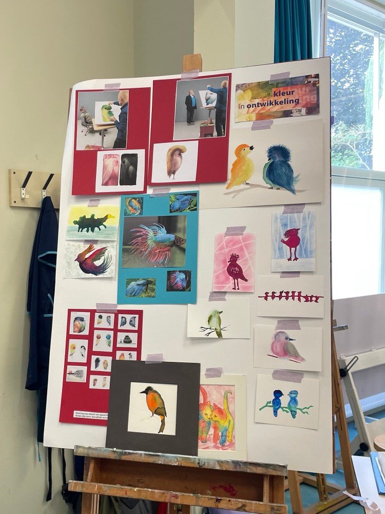 Voorbeelden voor een oefening intuïtief schilderen met Ecoline